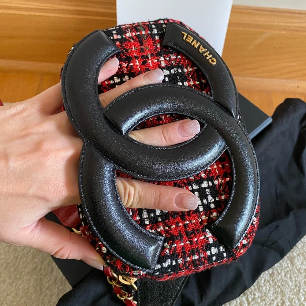 Chanel tweed belt bag